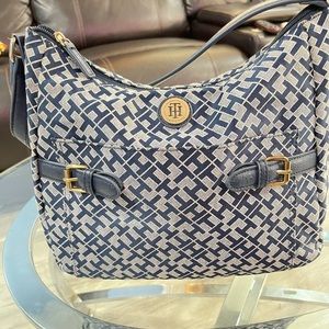 Tommy hilfiger hadbag